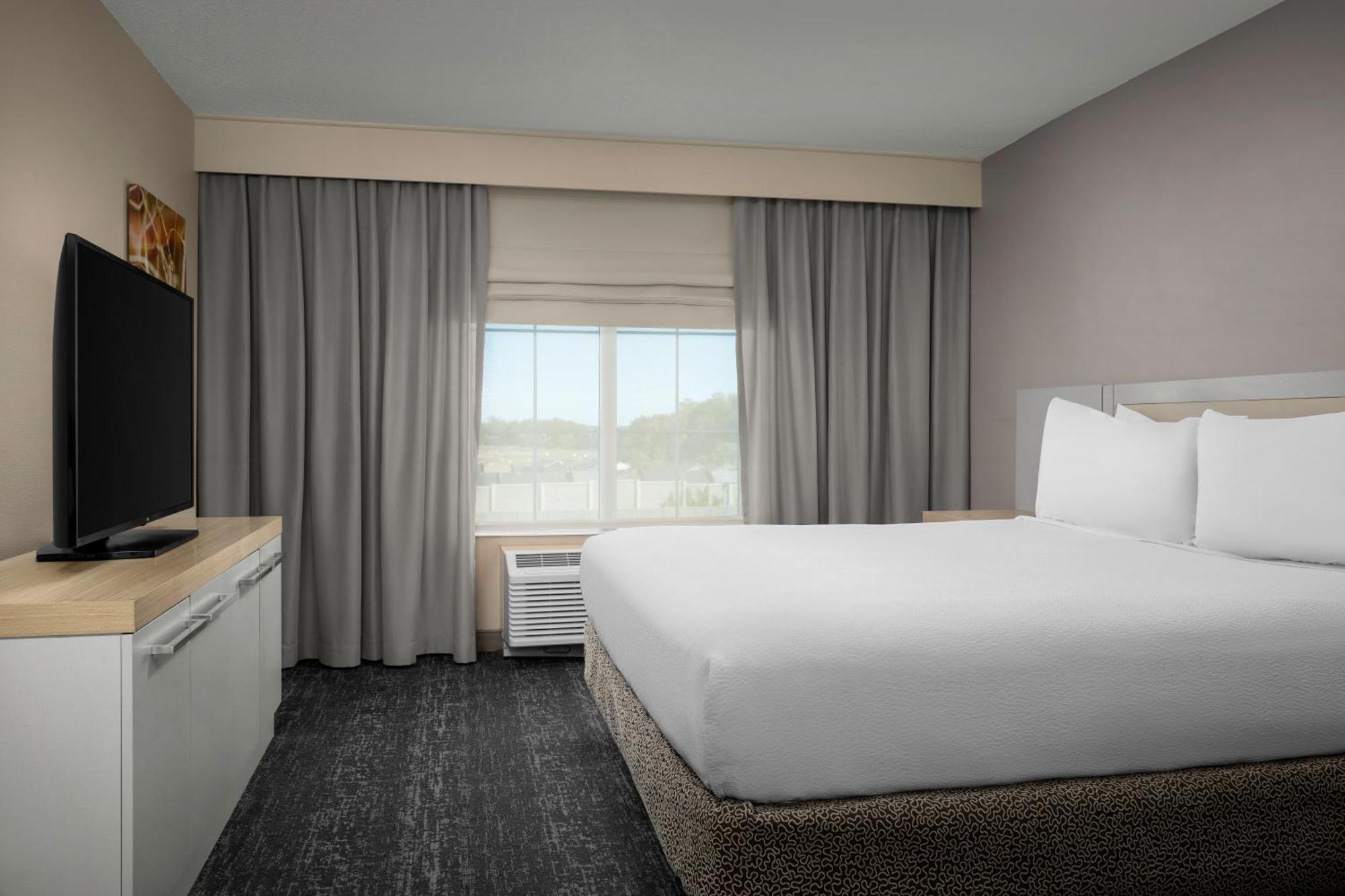 Hilton Garden Inn Фредериксберг Экстерьер фото