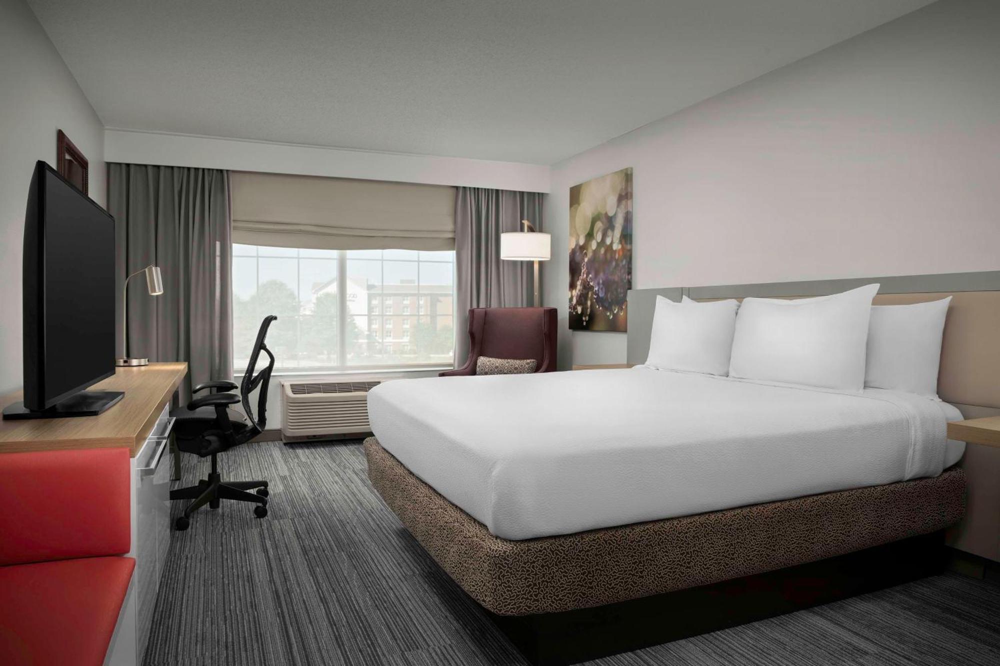 Hilton Garden Inn Фредериксберг Экстерьер фото